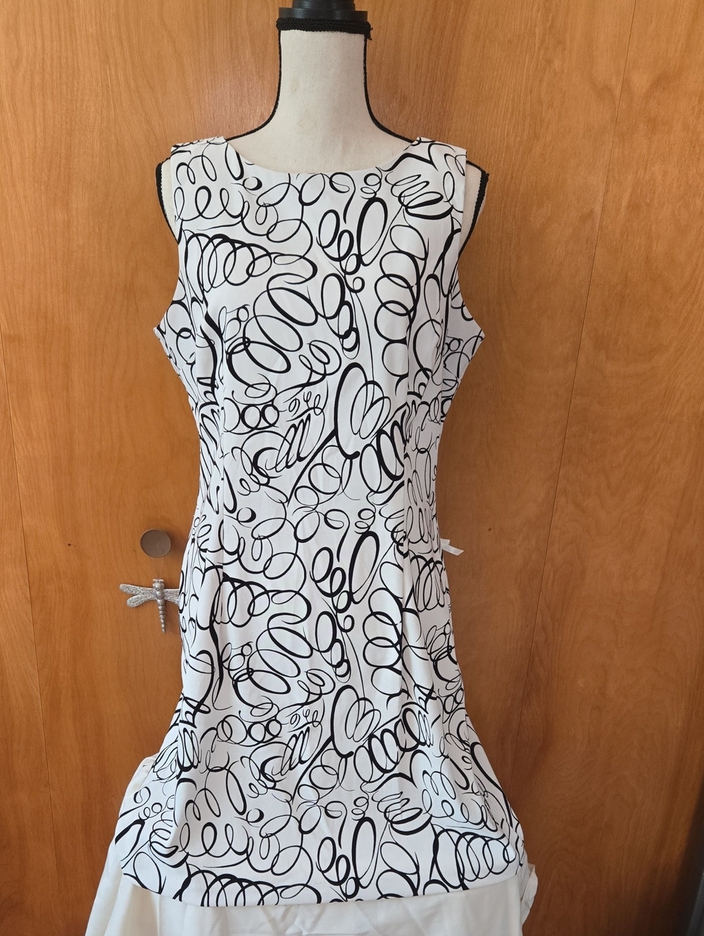 Sleeveless White & Black Script-Print Dress